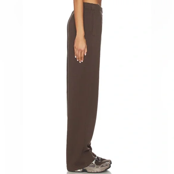 NWT Skims Fleece Classic Straight Leg Pants! Size 2X Dark Sepia! - Picture 5 of 6